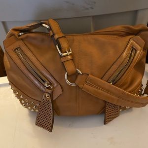 SHOULDER BAG